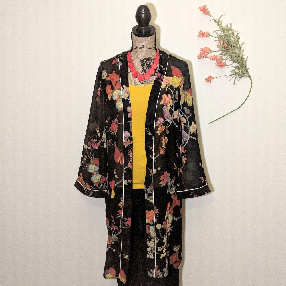 Brand New Floral Kimono Blouse